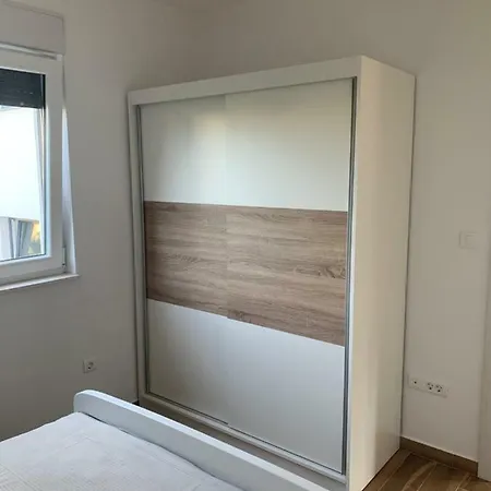 Appartamento Milano Rogoznica (Sibenik-Knin)