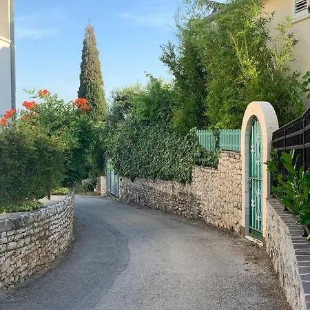 Milano Rogoznica (Sibenik-Knin)